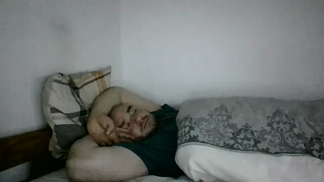 Show modela ariellek na web-kameri