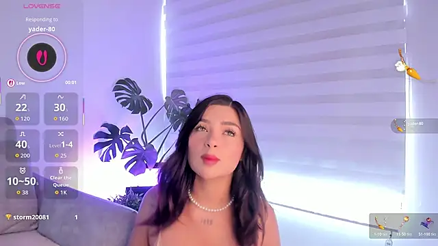 Estrer_collins Adlı Modelin Canlı XXX Sohbeti