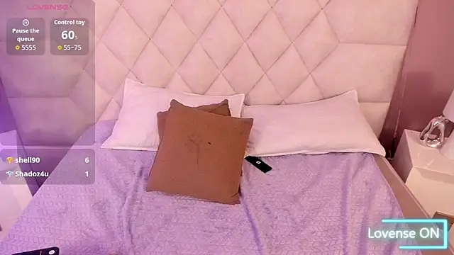 Gia__evanss Adlı Modelin Canlı XXX Sohbeti