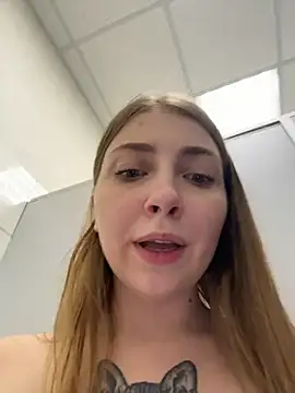 Chat XXX en directo de Sunny___Bunny