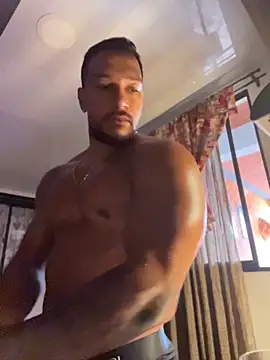 FreszX 在線直播表演