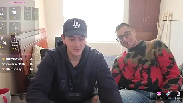 Pokazy przed kamerką – hardaftercum