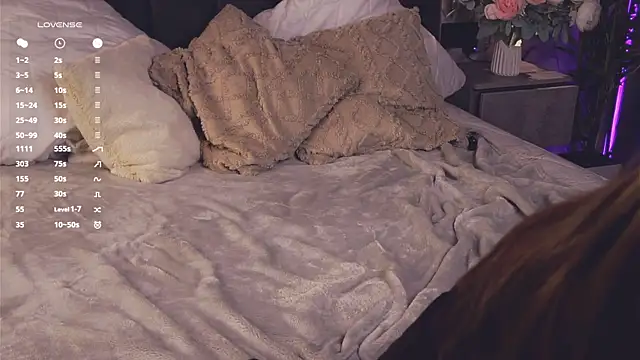 LynHillaire – Live XXX-chat