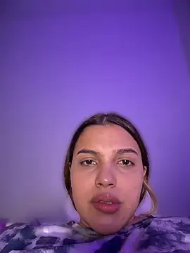 Colibri_xxx 现场XXX聊天