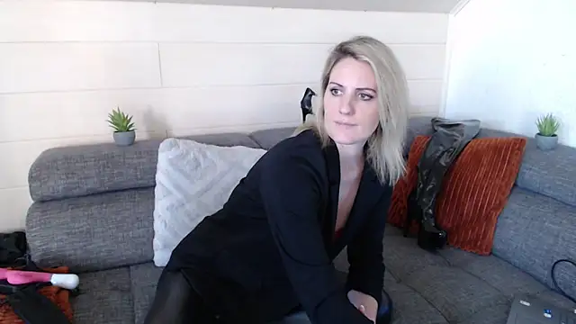 NoraNoxx's Live XXX Chat