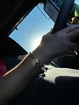 Groscul6938 live XXX chat