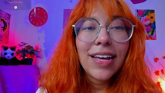 _Moon_Johnson's Live XXX Chat