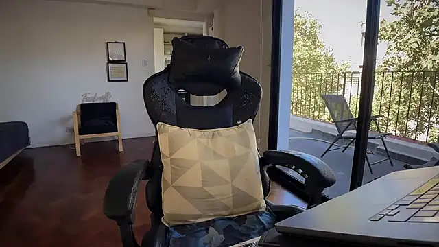 Den_BlueXxのライブXXXチャット