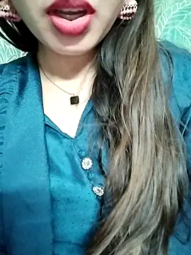 Chat XXX en directo de Noor_Darliing