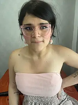 dayis_butera 即時 XXX 聊天