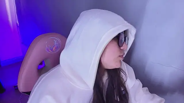 Dreamboo__ élő XXX-chatje