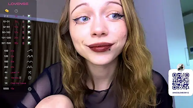 Živý XXX chat _SofiaBrown