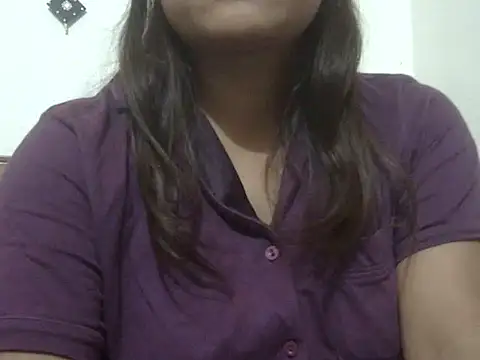 shekira99 即時 XXX 聊天