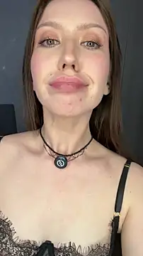 Velvet_Hell: онлайн-секс-чат