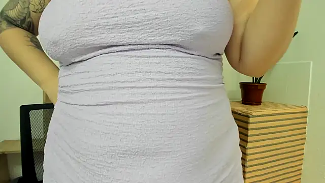 Chat +18 de LinaBrowm ao vivo