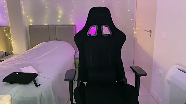 PrincesSsLilu's Webcam Show