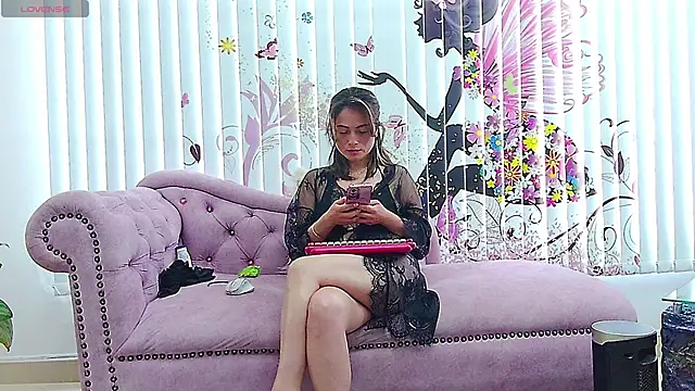 MarcelaFlores 现场XXX聊天