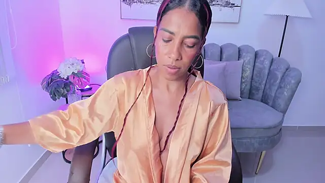 Shantaall_ Chat XXX in diretta