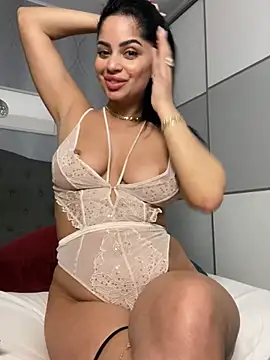 _adelle's Live XXX Chat