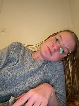 jannis1992 webcam show