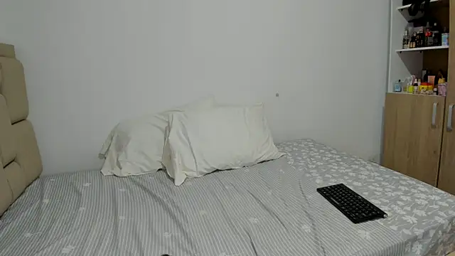 Velira69 现场XXX聊天