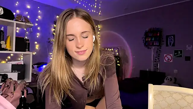 amily_sunray: онлайн-секс-чат