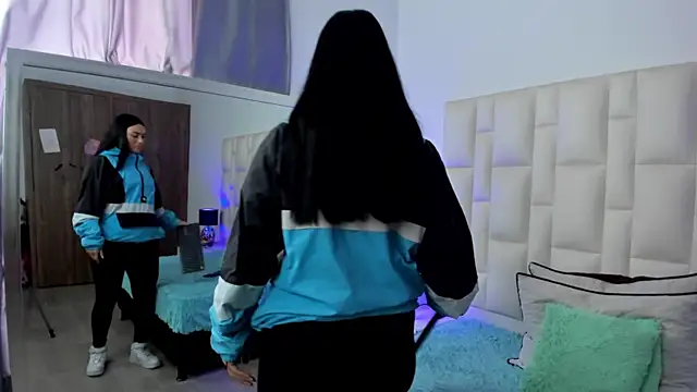 Ariana_rouse Adlı Modelin Canlı XXX Sohbeti