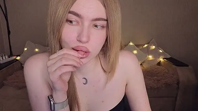 ViolettaLopez 现场XXX聊  天