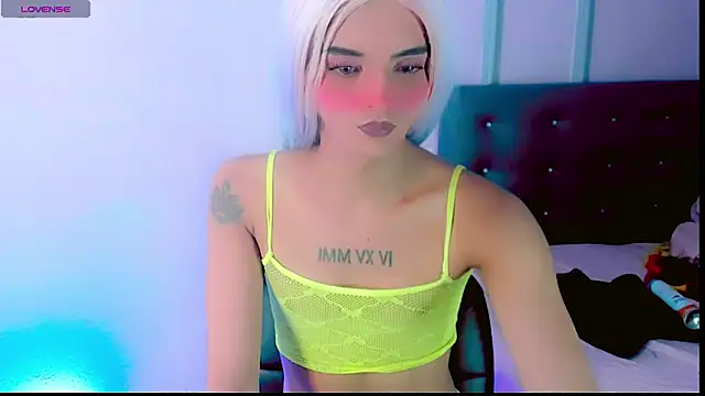 malahya_ élő XXX-chatje