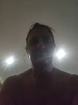 SultrySummer68's Webcam Show