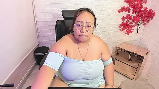 Shara_Oz Chat XXX live