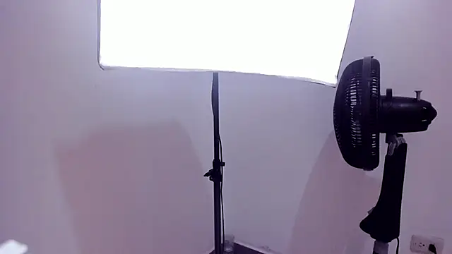 Chat XXX en directo de FreyaCameron