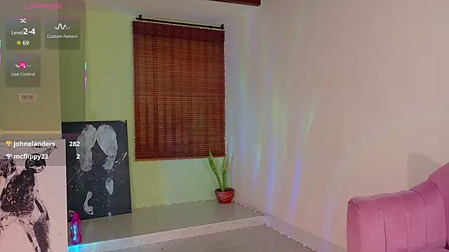 Živý XXX chat Emma__Blanco