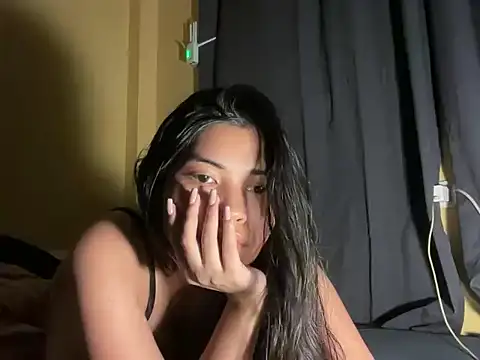 zafarina_18's Webcam Show