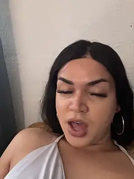 Show de iamtyara na webcam