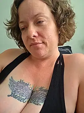 julimonroe 现场XXX聊天