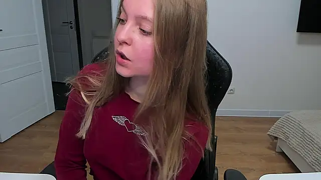 stacy_miracle Adlı Modelin Canlı XXX Sohbeti