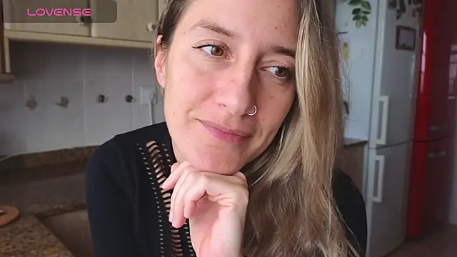 Lunamix 现场XXX聊天