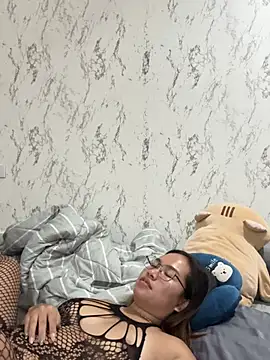 Ponthip: απευθείας συνομιλία ΧΧΧ