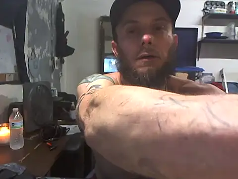 Czat XXX na żywo – CloudDadddyyy420