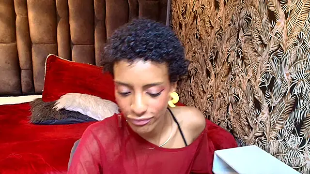 دردشة Zia_Green الجنسية المباشرة