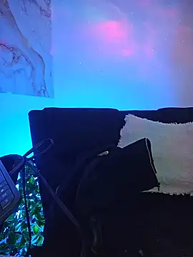 thalia_ec: διαδικτυακό σόου στην κάμερα