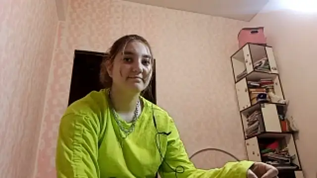 Онлайн чат XXX JanineThielman