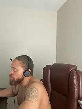 Fathero1timeのライブXXXチャット