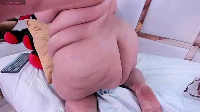 tatikanyx's Live XXX Chat