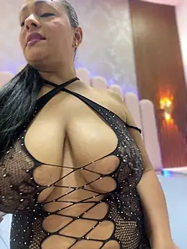 Chat +18 de sofia_xxx02 ao vivo