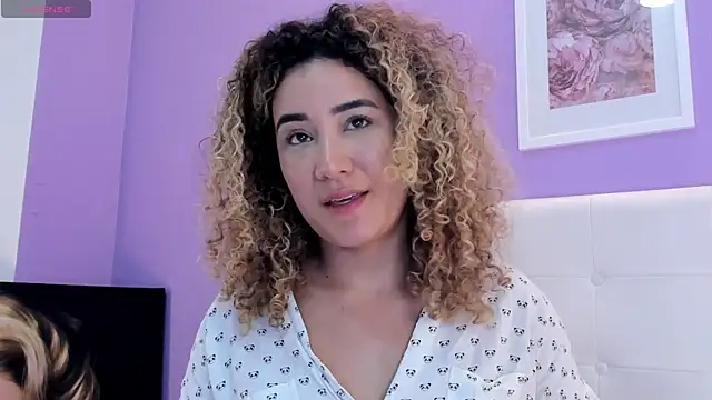 แชท XXX สดของ Charlotte11-11