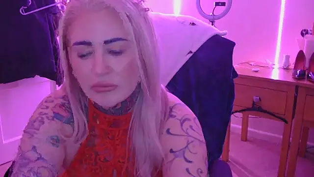 emobarbiedoll – webcam-show