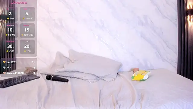 Онлайн чат XXX ainaah_