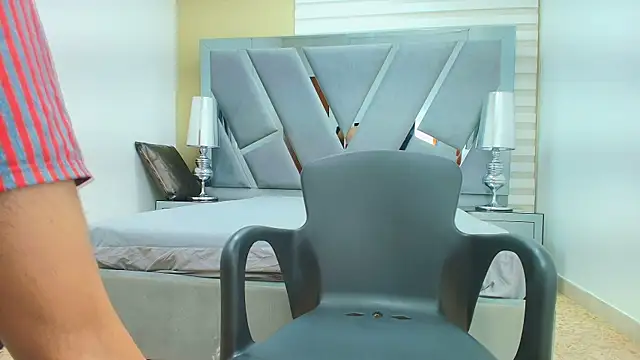 Czat XXX na żywo – simondwayne